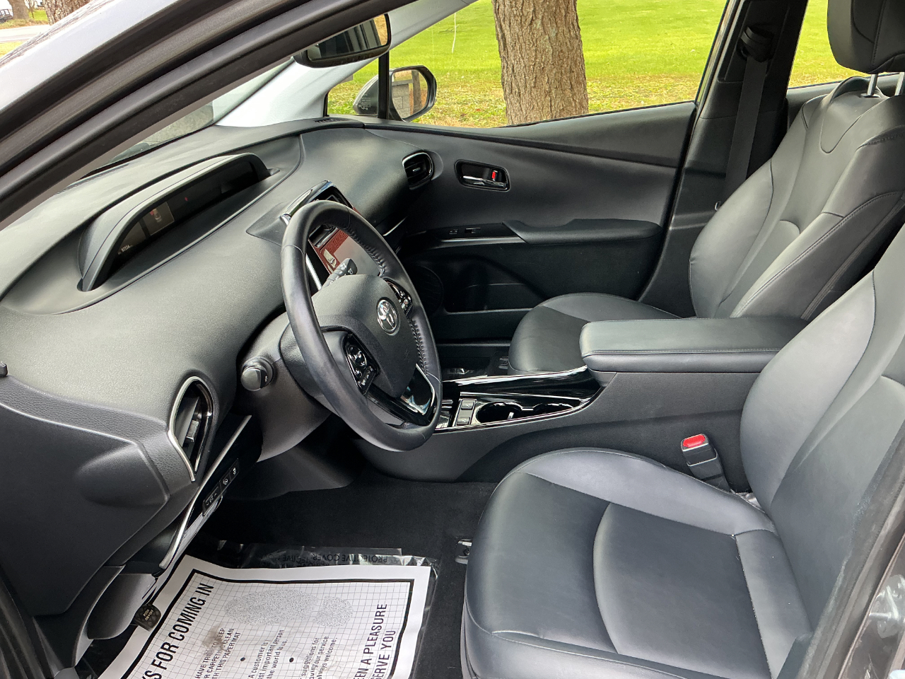 Toyota Prius XLE 2022