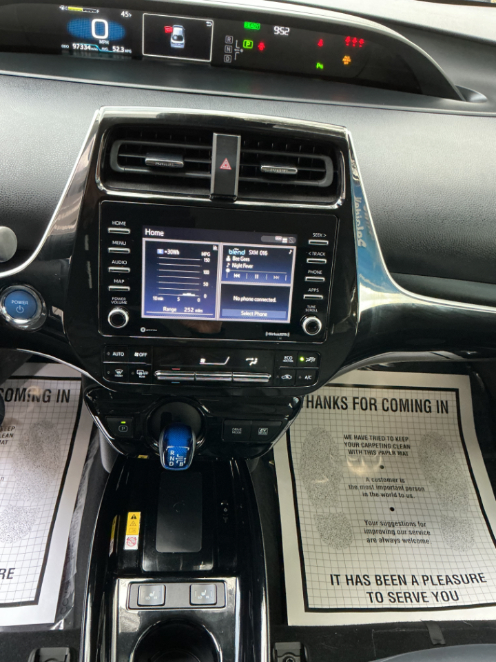 Toyota Prius XLE 2022