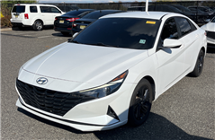 2021 Hyundai Elantra 