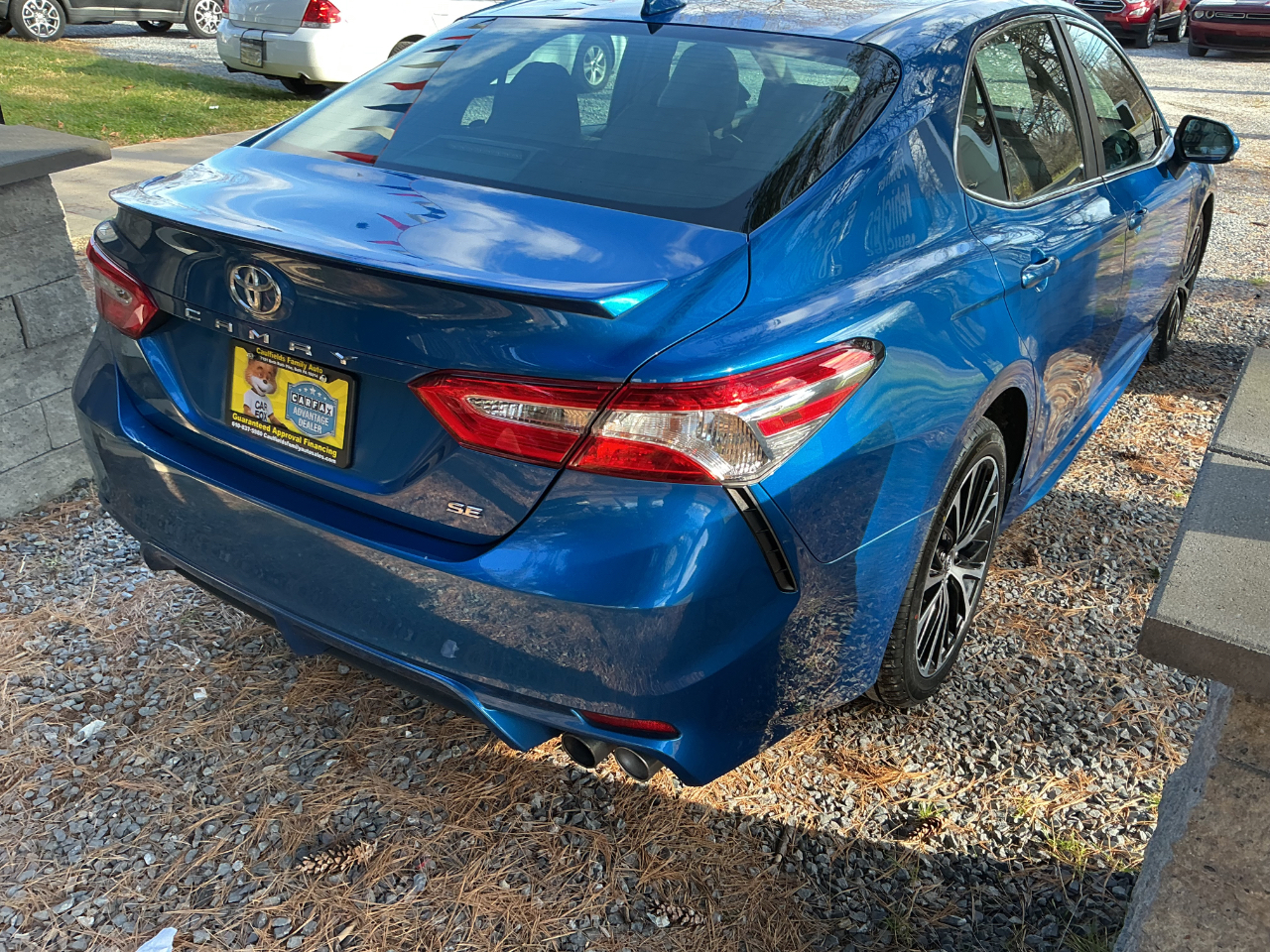 Toyota Camry SE Auto (Natl) 2020