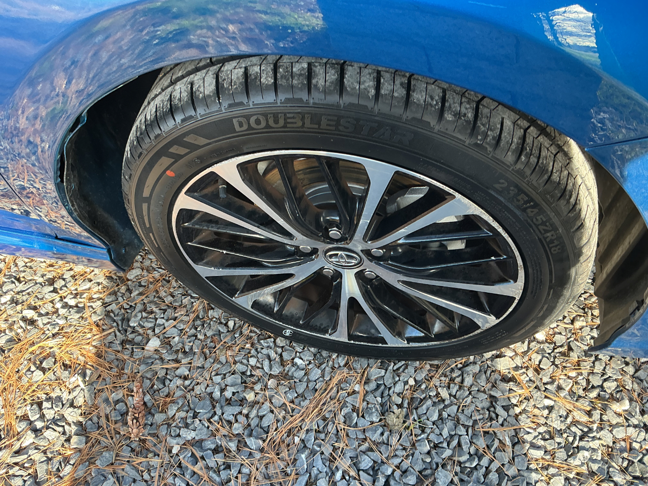 Toyota Camry SE Auto (Natl) 2020