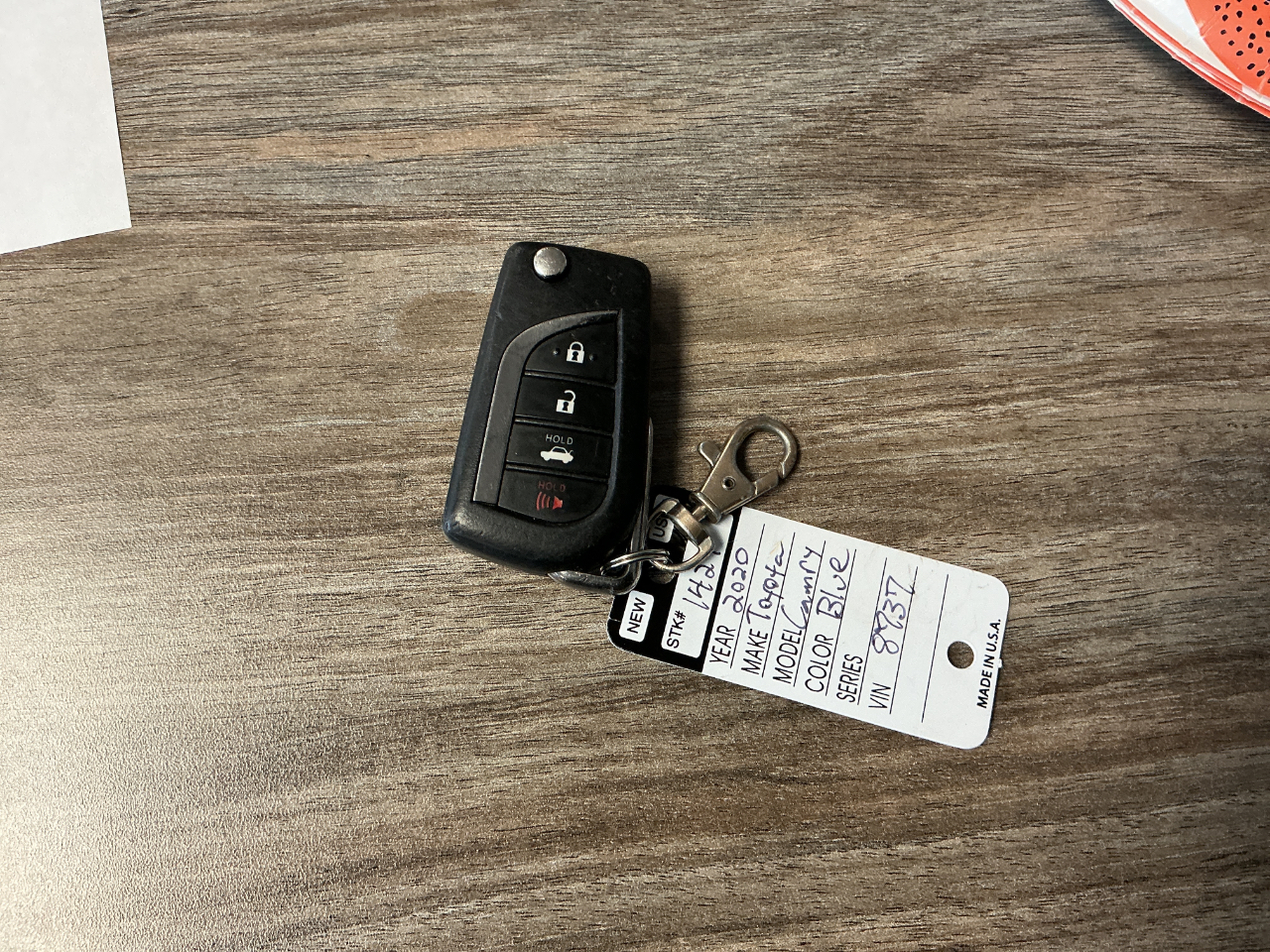 Toyota Camry SE Auto (Natl) 2020