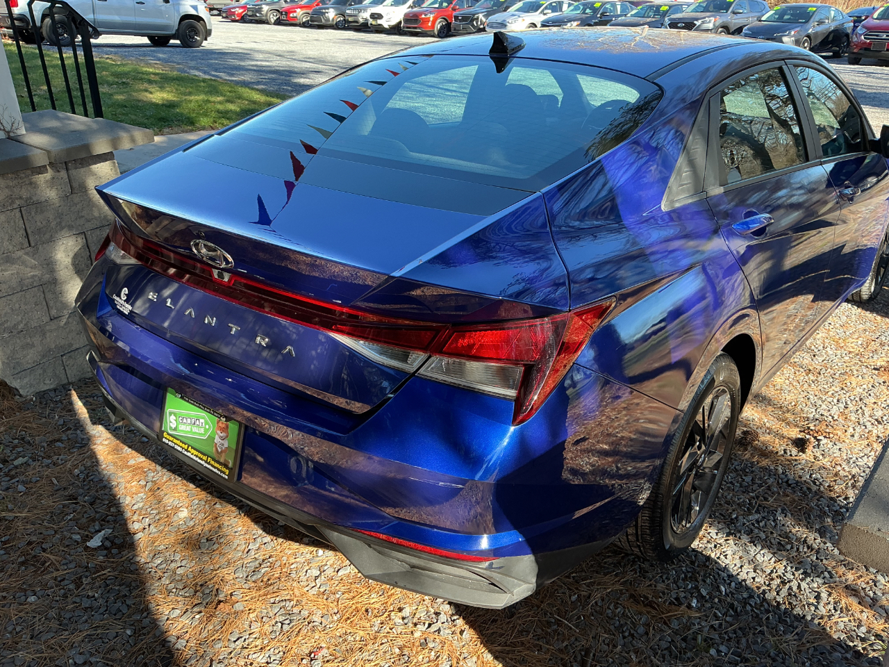 Hyundai Elantra SEL IVT 2021
