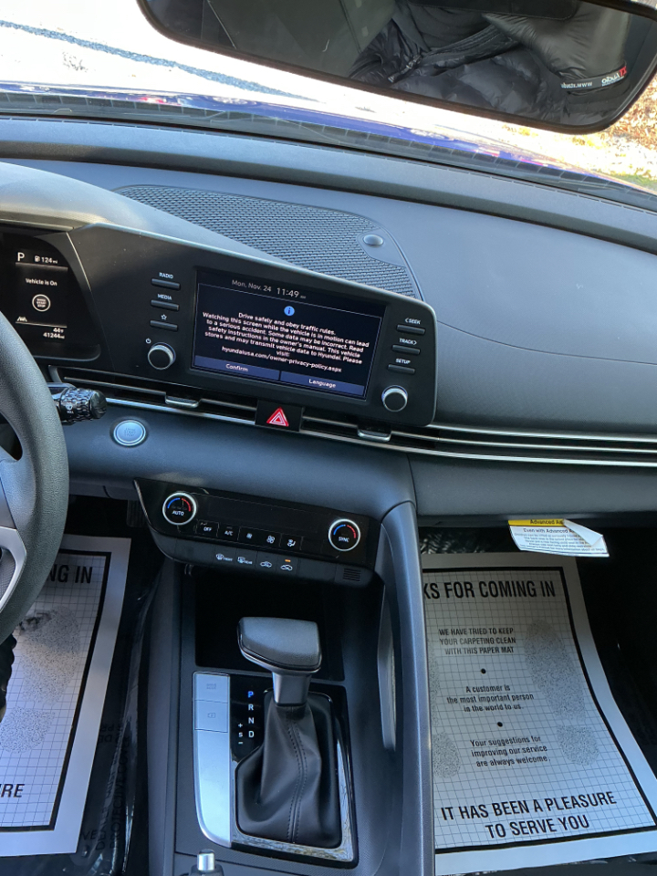 Hyundai Elantra SEL IVT 2021