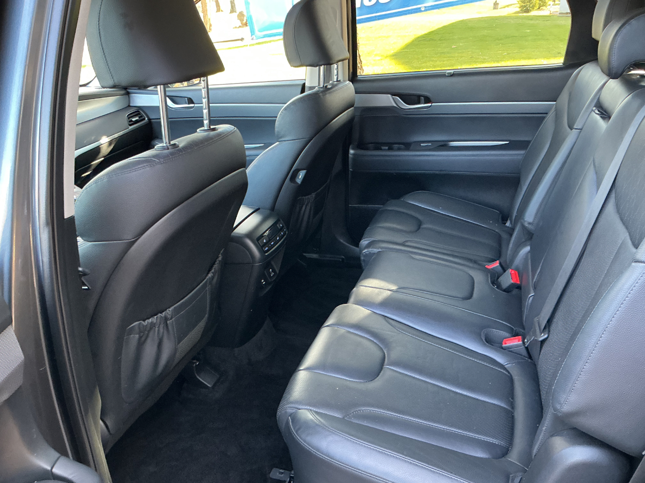 2020 Hyundai Palisade SEL photo 4