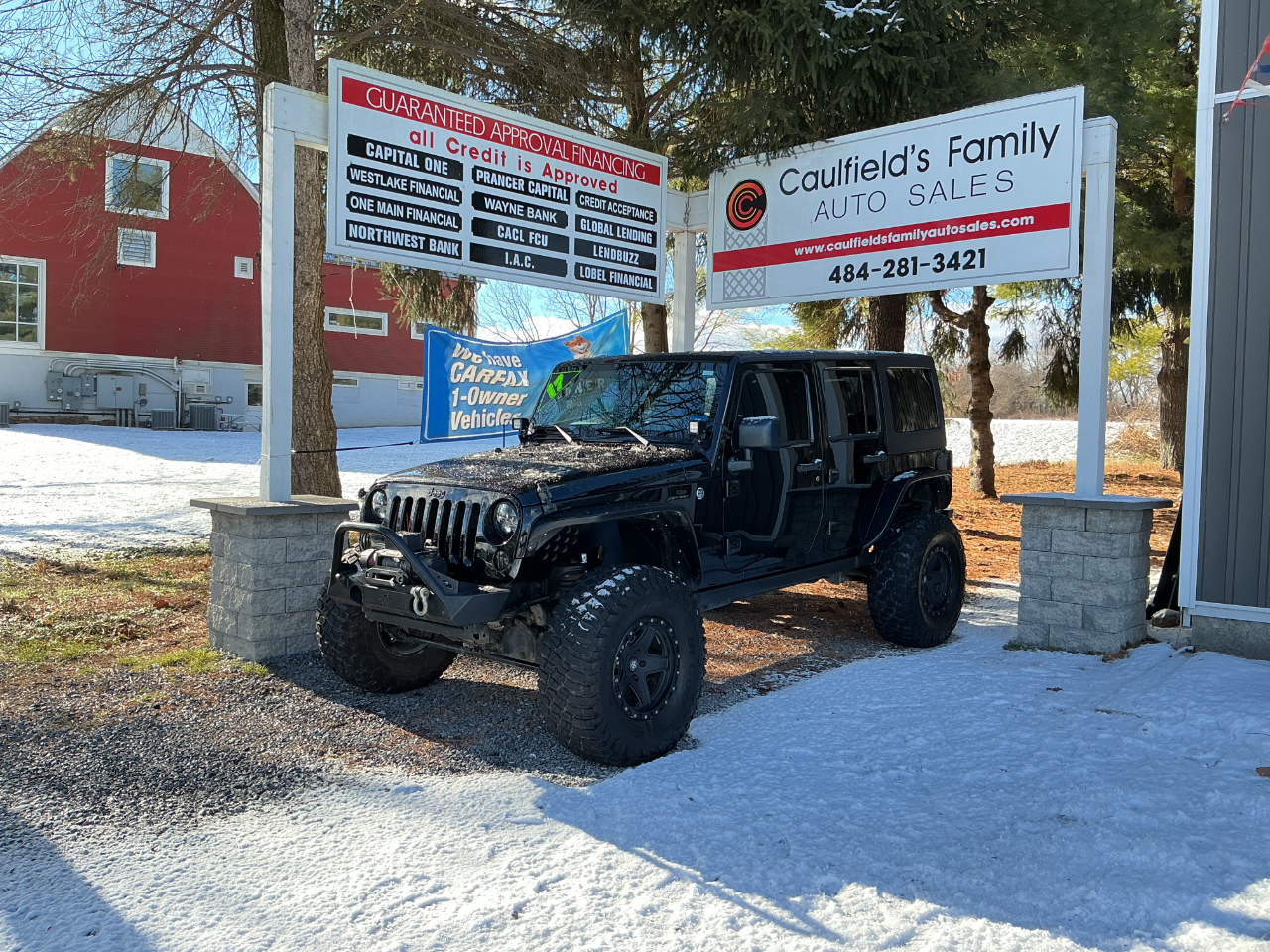 2017 Jeep Wrangler Unlimited Rubicon's photo