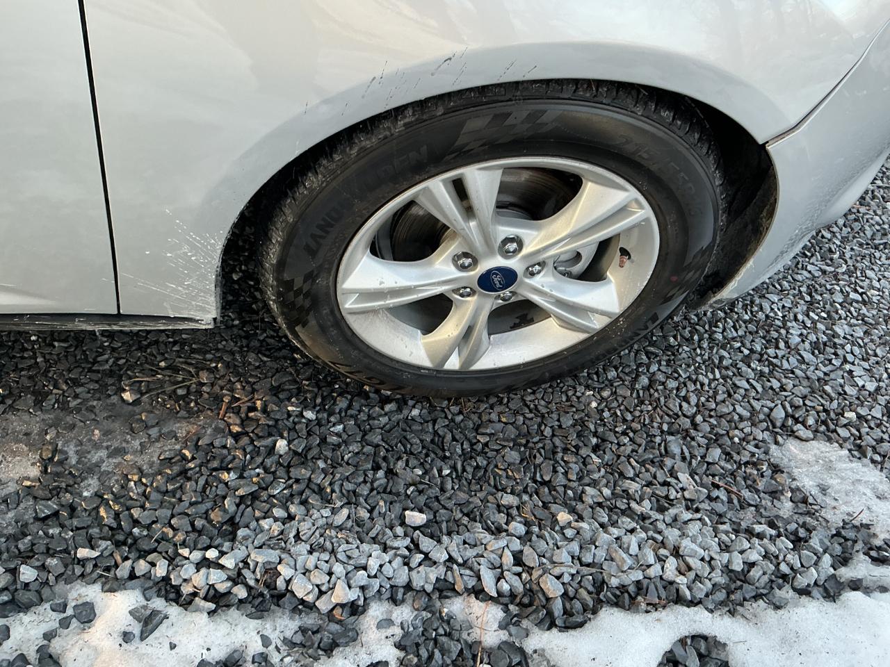 Ford Focus 4dr Sdn SE 2014