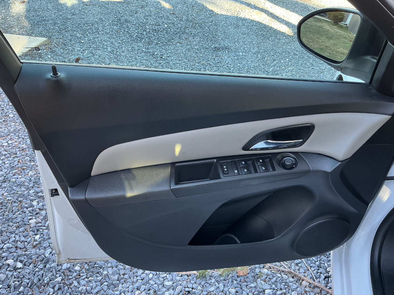 Chevrolet Cruze 4dr Sdn Auto LS 2015