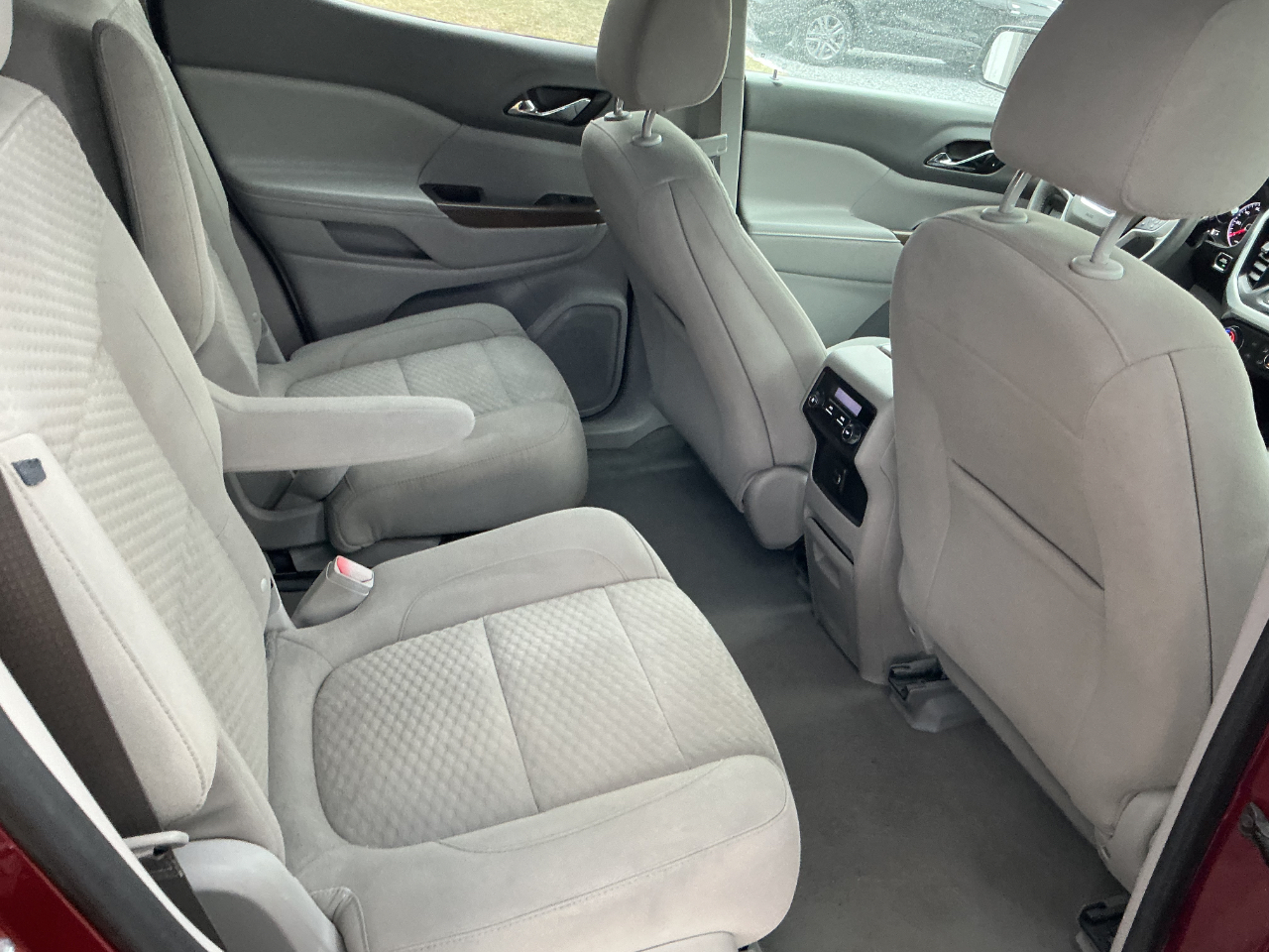 GMC Acadia AWD 4dr SLE w/SLE-2 2018