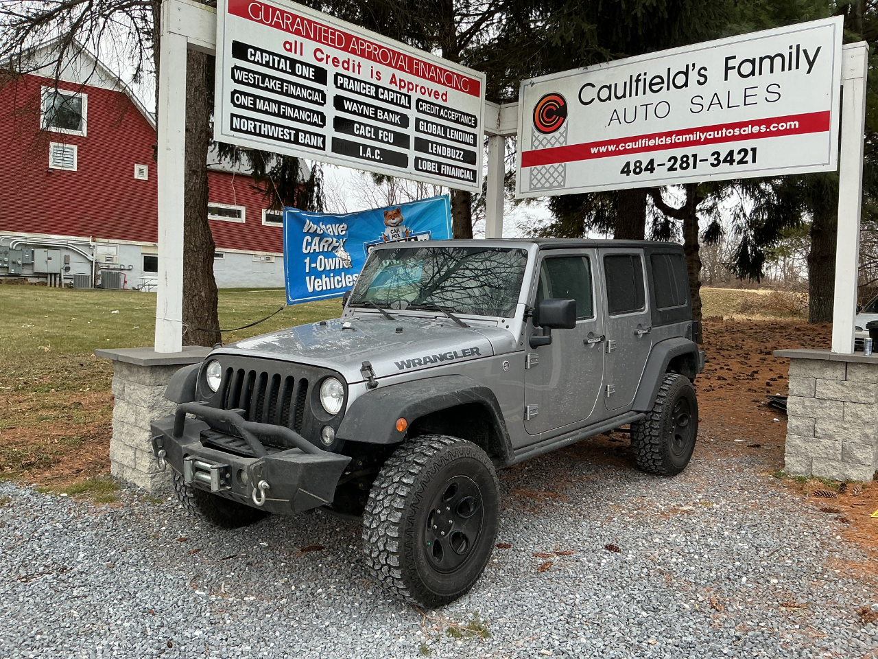 Jeep Wrangler Unlimited 4WD 4dr Black Bear *Ltd Avail* 2016