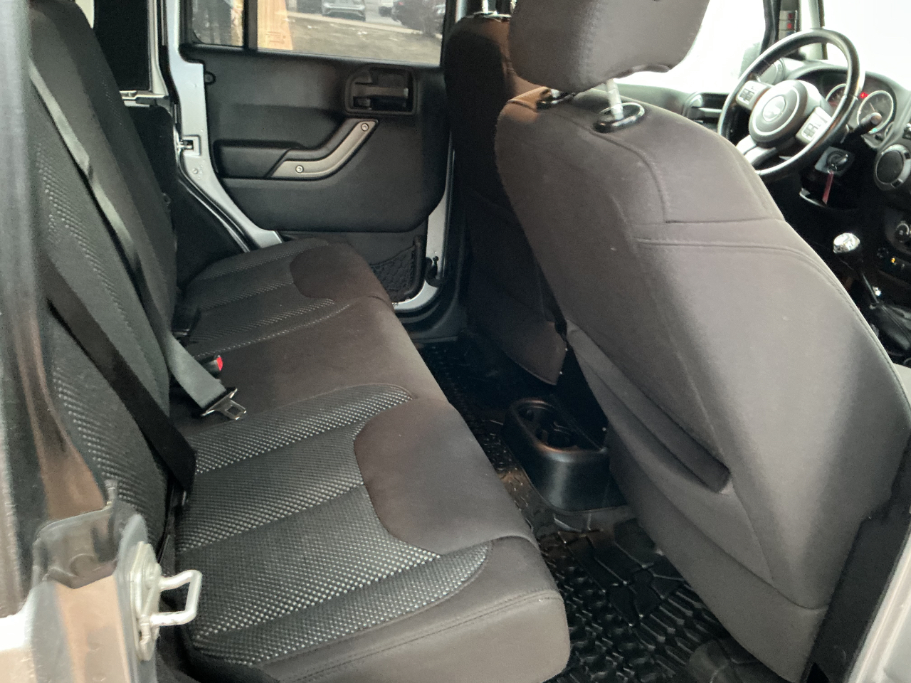 Jeep Wrangler Unlimited 4WD 4dr Black Bear *Ltd Avail* 2016