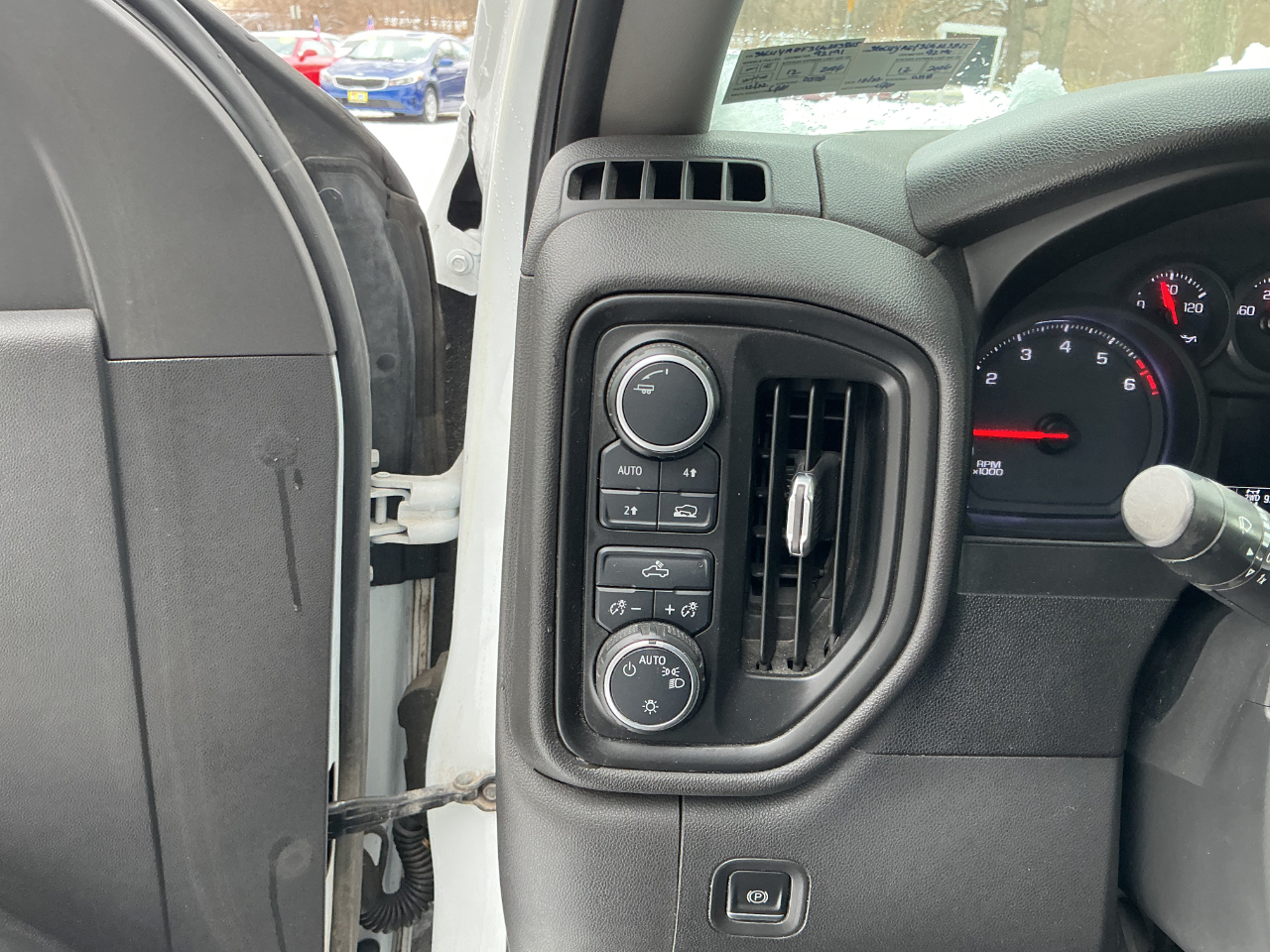 Chevrolet Silverado 1500 4WD Crew Cab 147" Work Truck 2020