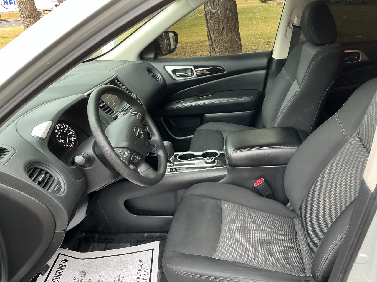 Nissan Pathfinder 4x4 S 2020