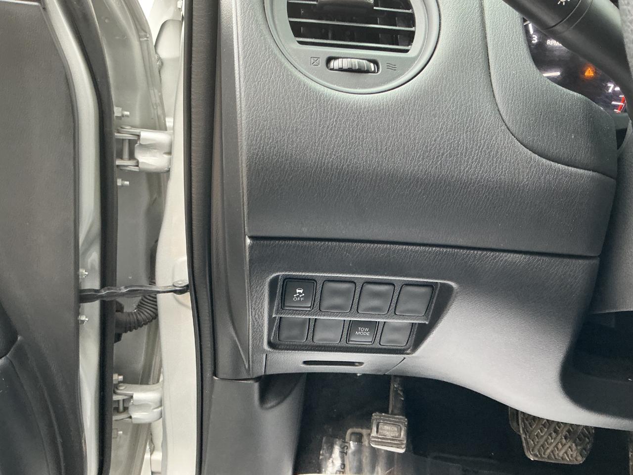 Nissan Pathfinder 4x4 S 2020