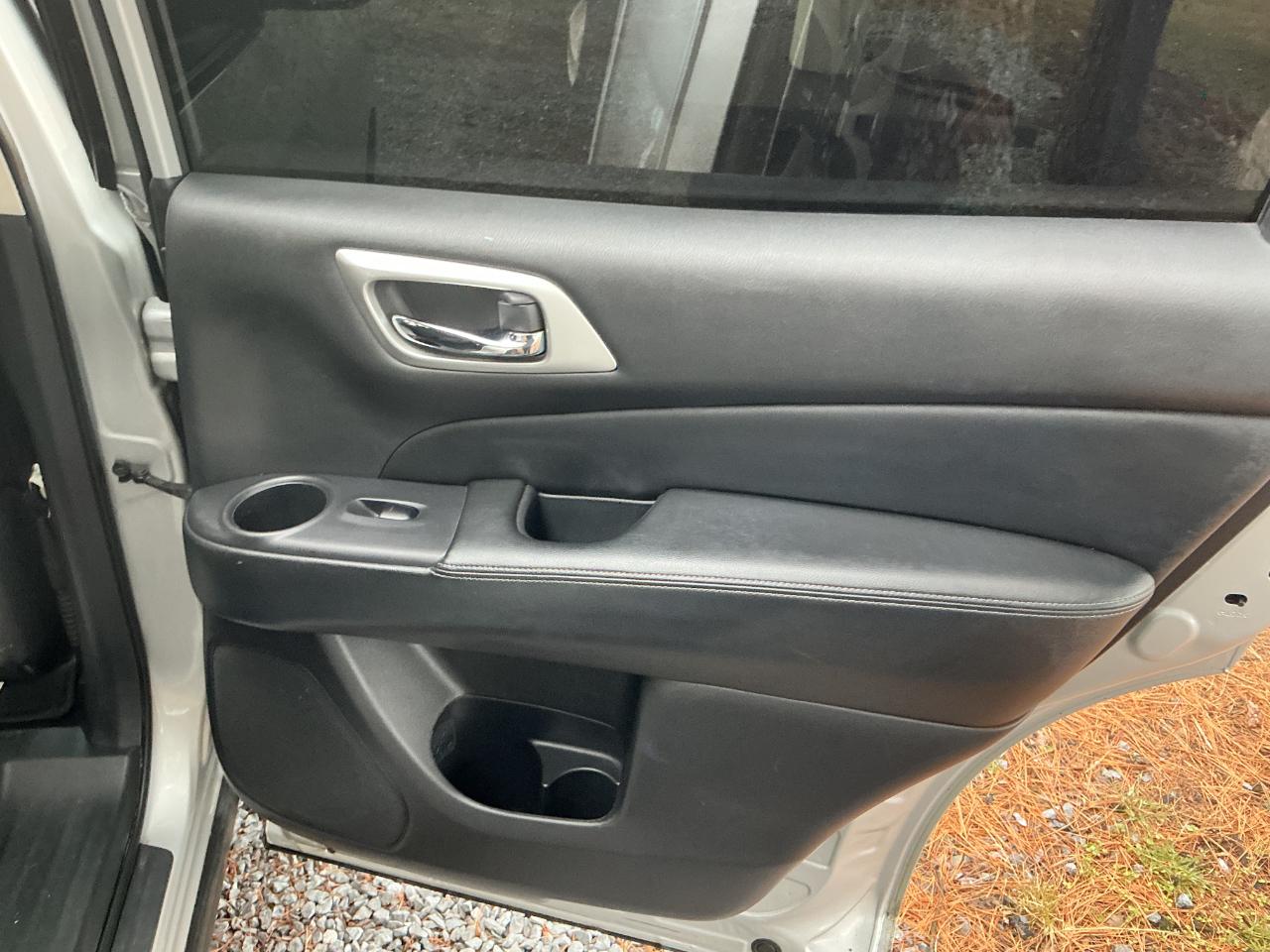 Nissan Pathfinder 4x4 S 2020