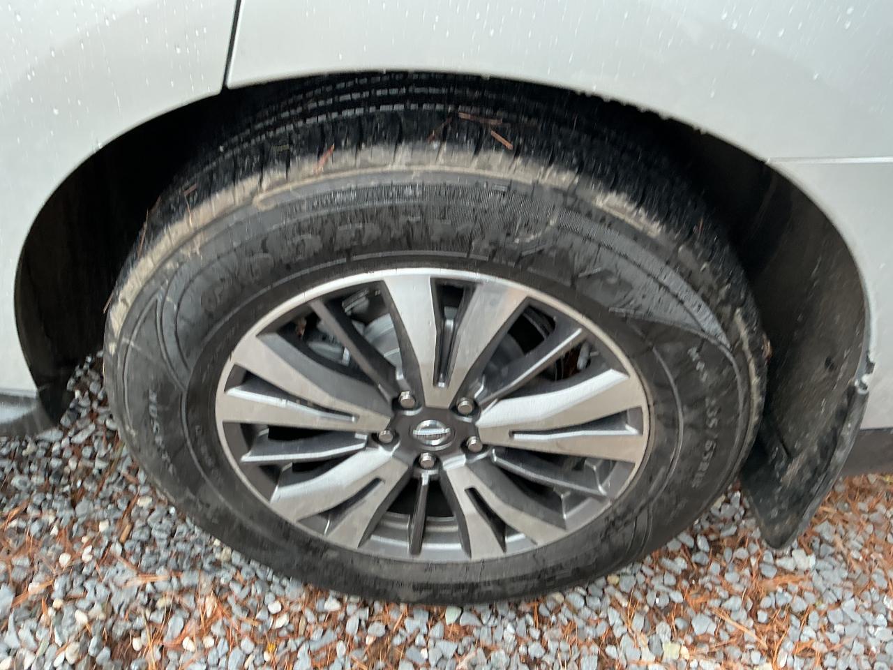 Nissan Pathfinder 4x4 S 2020