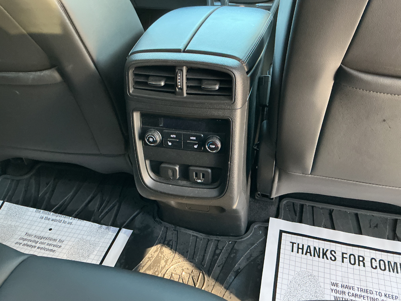 Buick Envision AWD 4dr Essence 2020