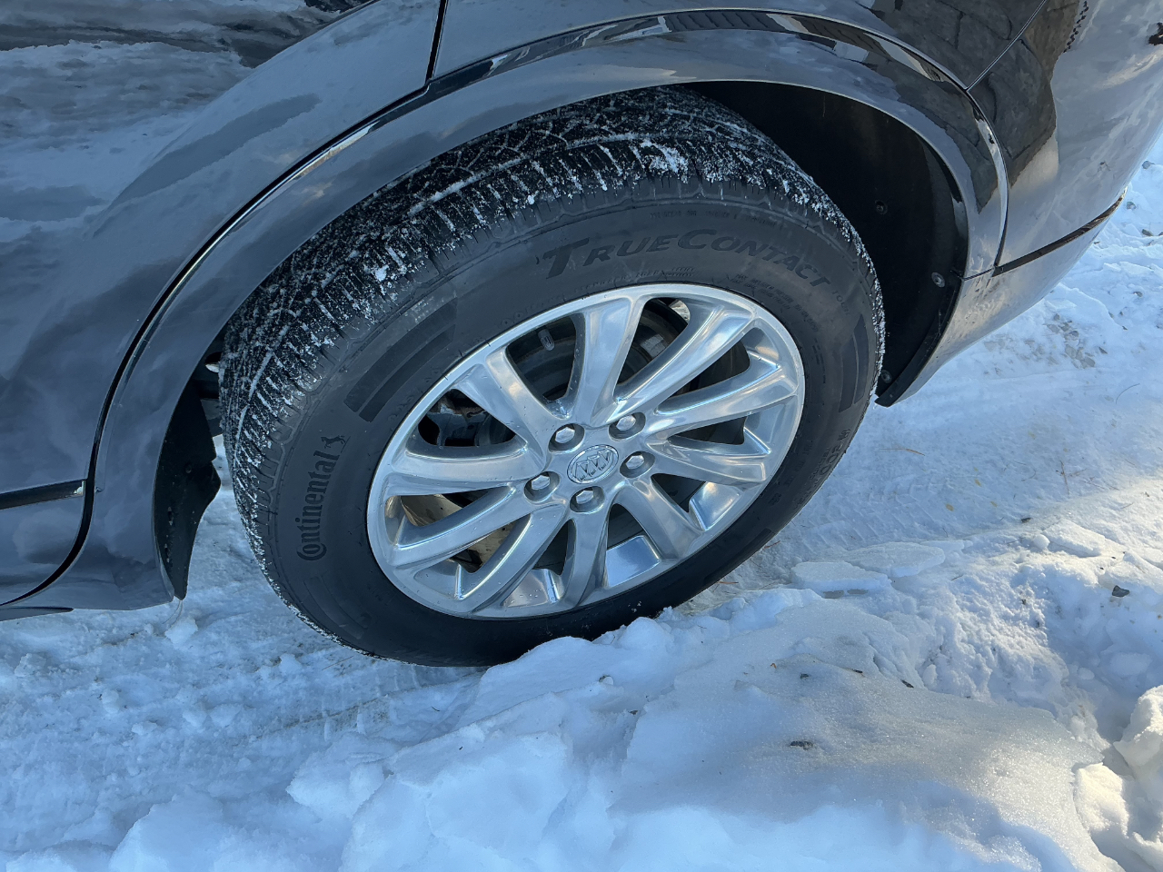 Buick Envision AWD 4dr Essence 2020