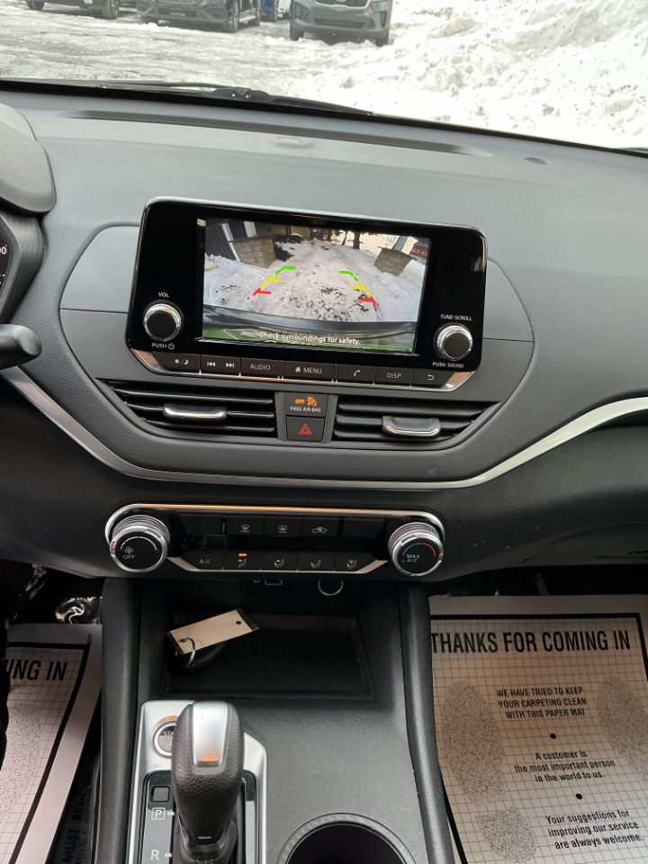 Nissan Altima 2.5 S Sedan 2021