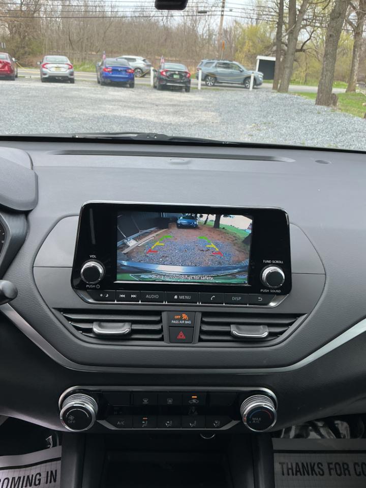 Nissan Altima 2.5 S Sedan 2021