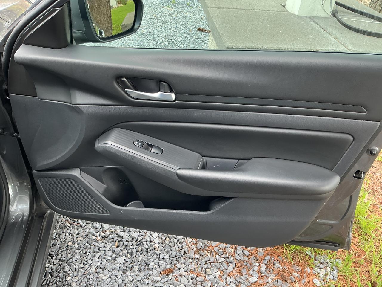 Nissan Altima 2.5 S Sedan 2021