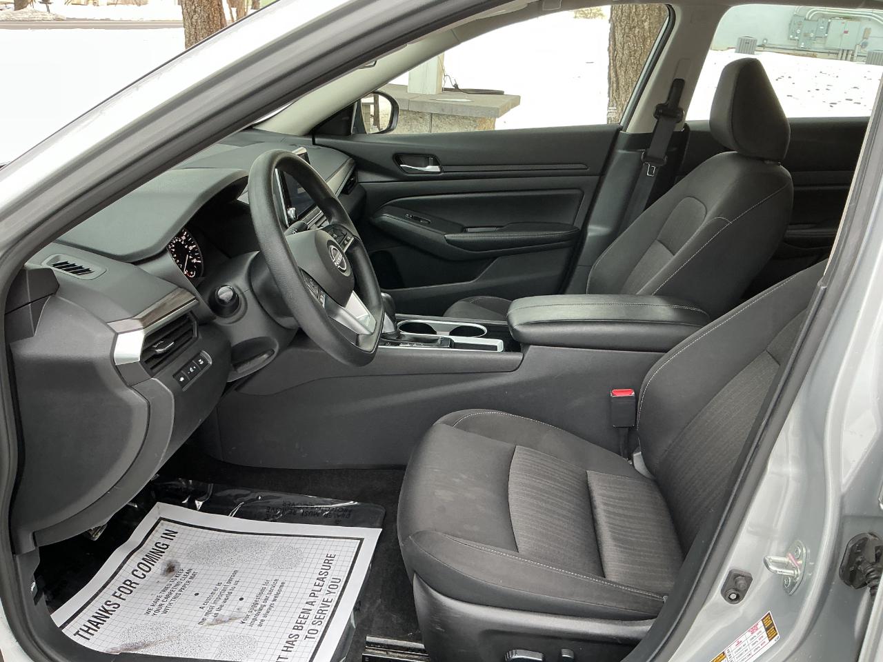 Nissan Altima 2.5 SV Sedan 2024