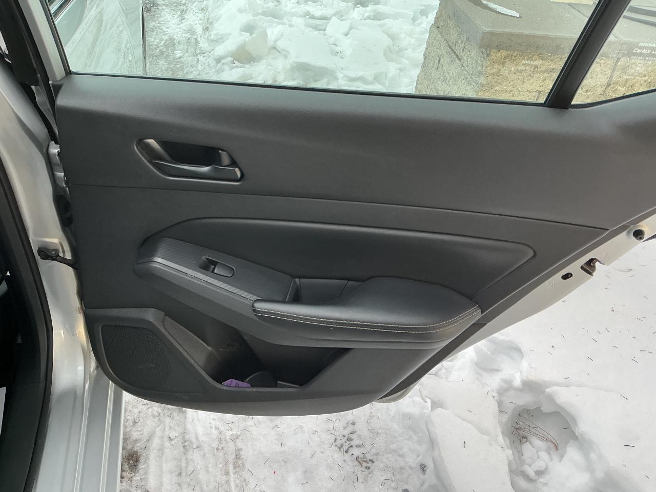 Nissan Altima 2.5 SV Sedan 2024