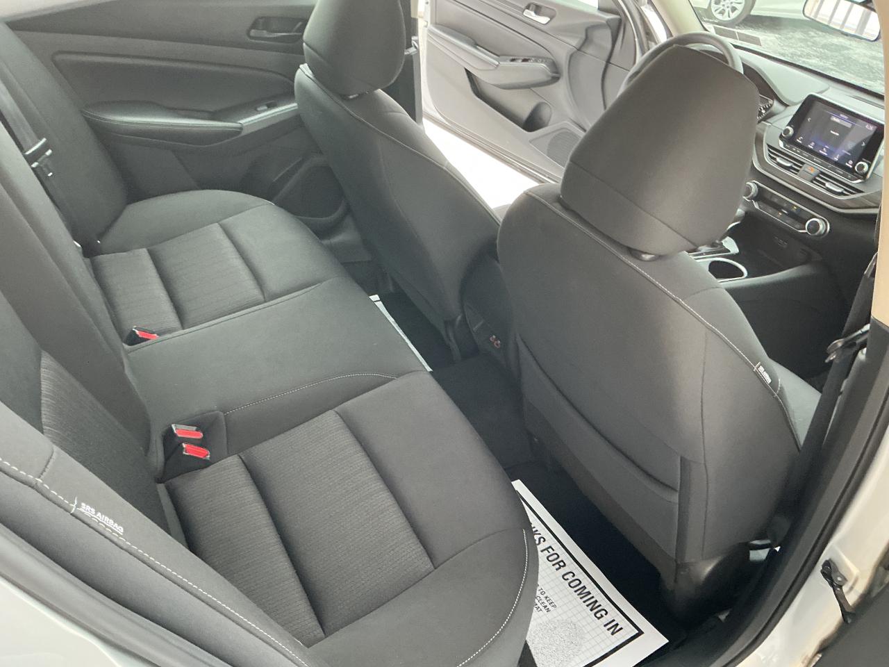 Nissan Altima 2.5 SV Sedan 2024