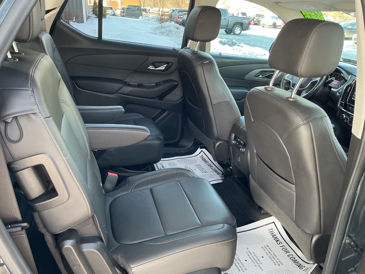 Chevrolet Traverse AWD 4dr LT Leather 2021