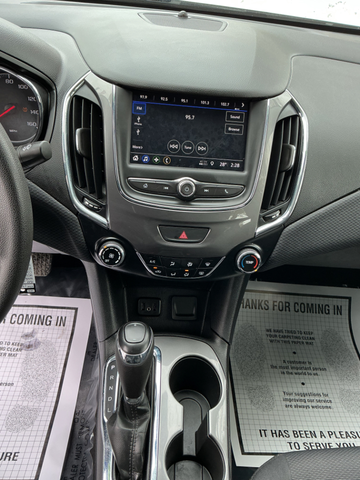 Chevrolet Cruze 4dr Sdn LS 2019