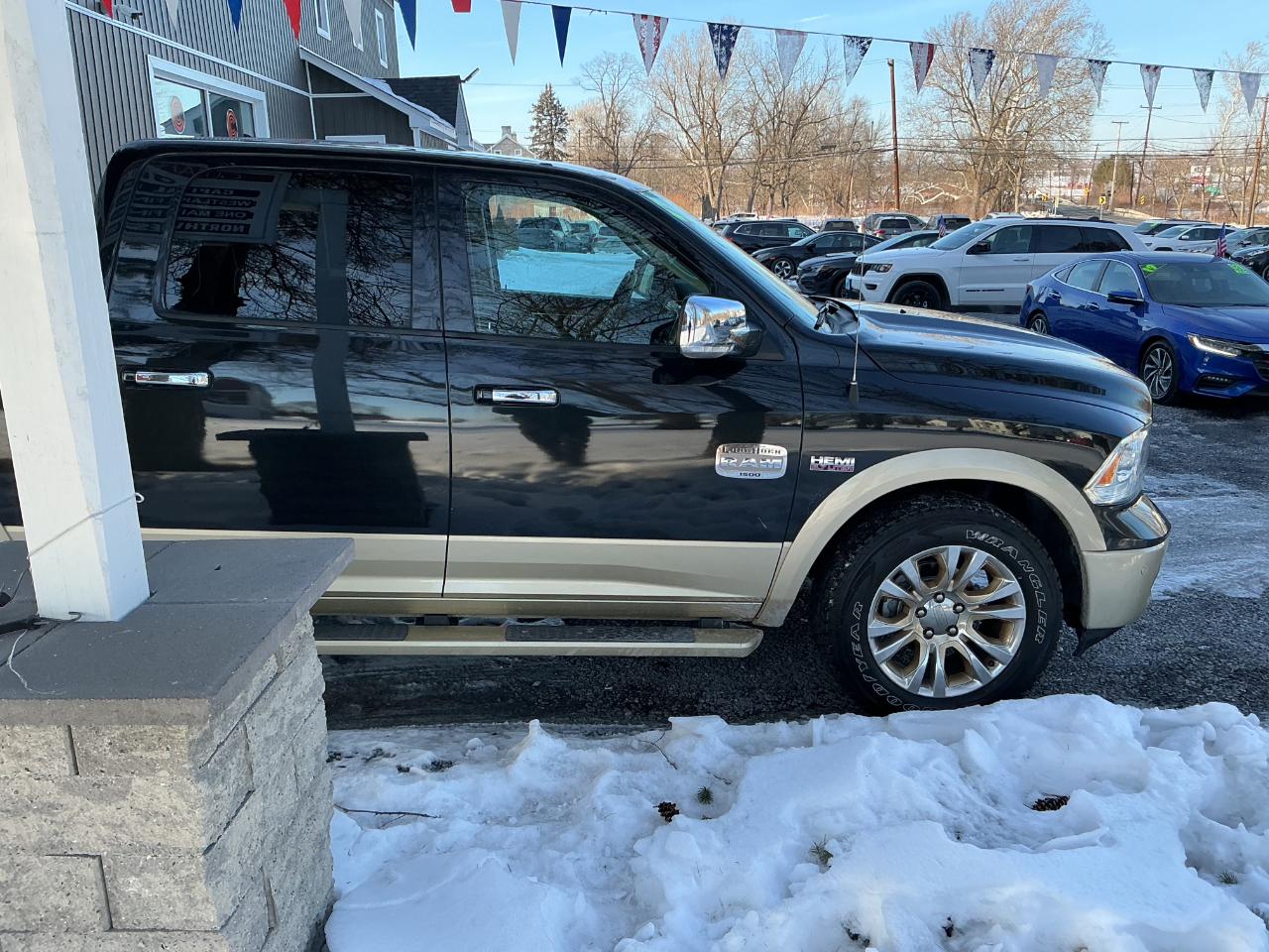 RAM 1500 Laramie Longhorn Edition Crew Cab 4WD 2017