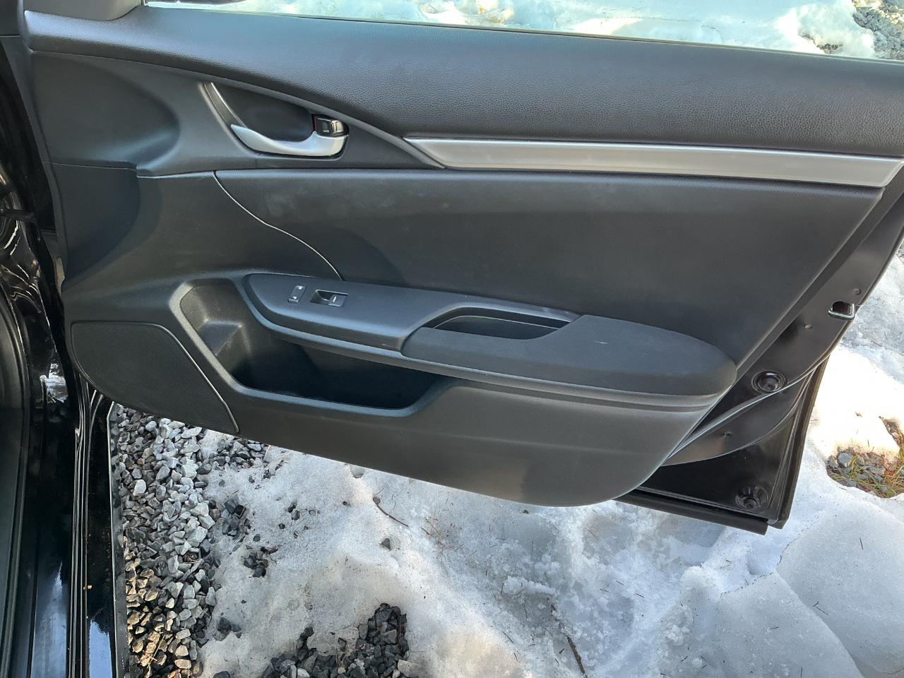 Honda Civic Sedan LX CVT 2021