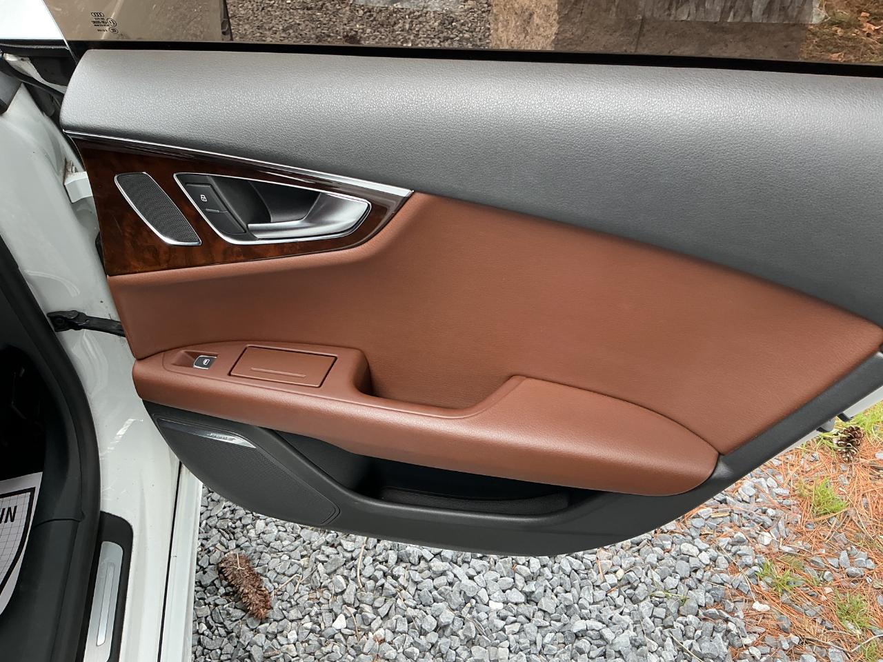 Audi A7 4dr HB quattro 3.0 Prestige 2015