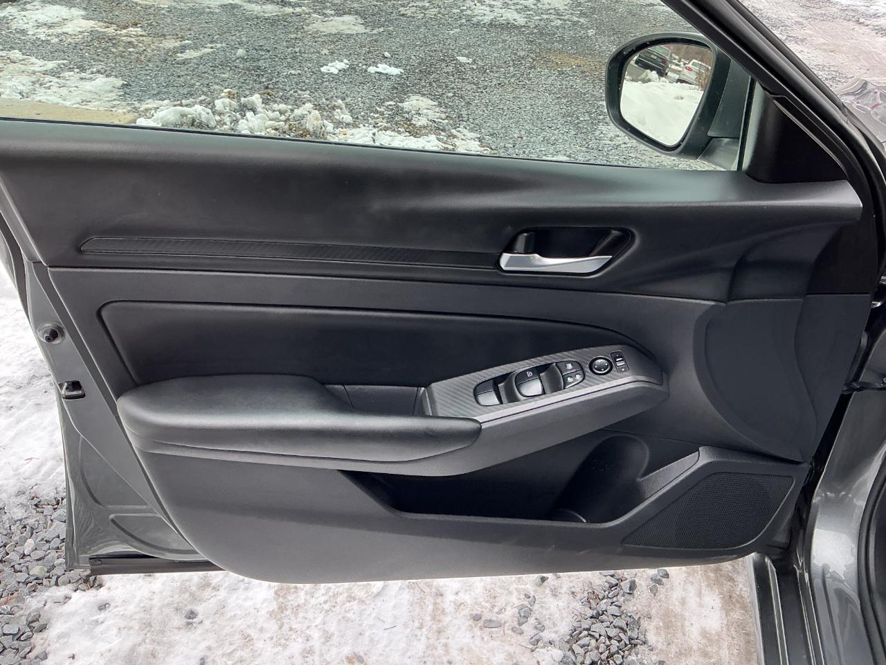 Nissan Altima 2.5 S Sedan 2022