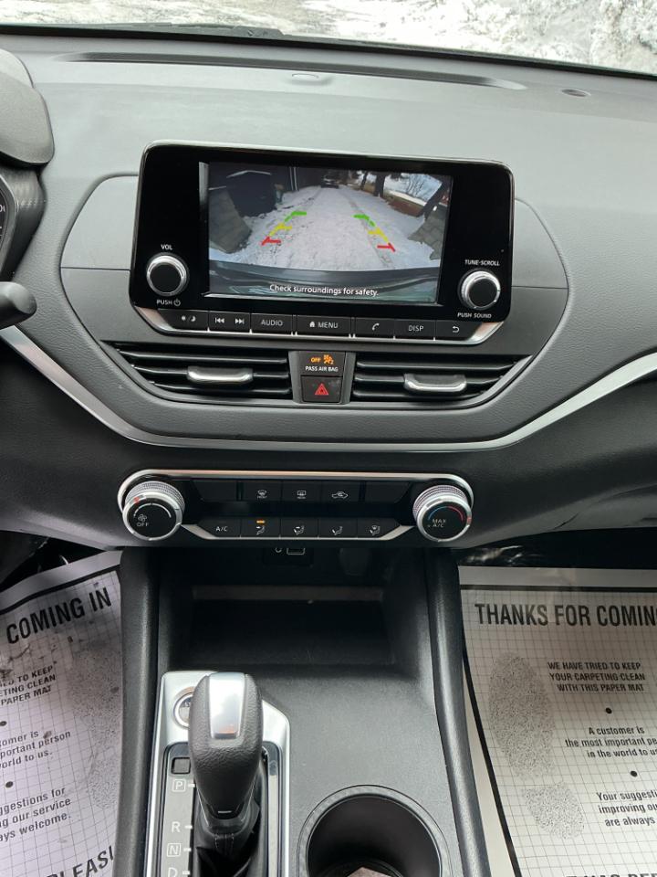 Nissan Altima 2.5 S Sedan 2022