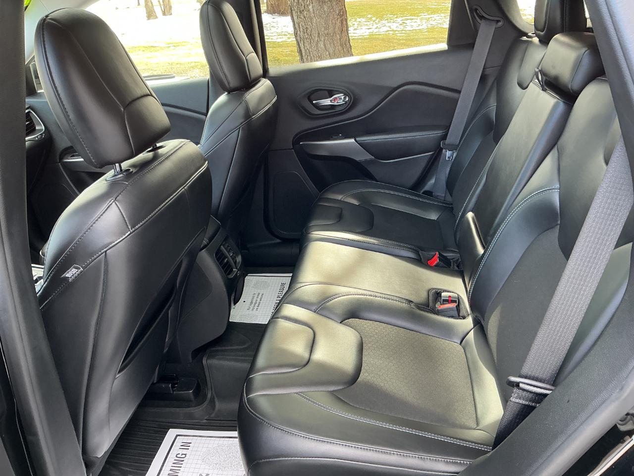 Jeep Cherokee Latitude Plus 4x4 2021