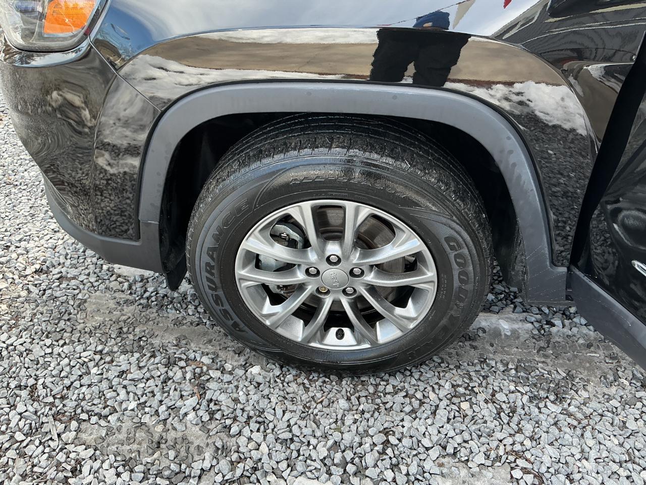 Jeep Cherokee Latitude Plus 4x4 2021