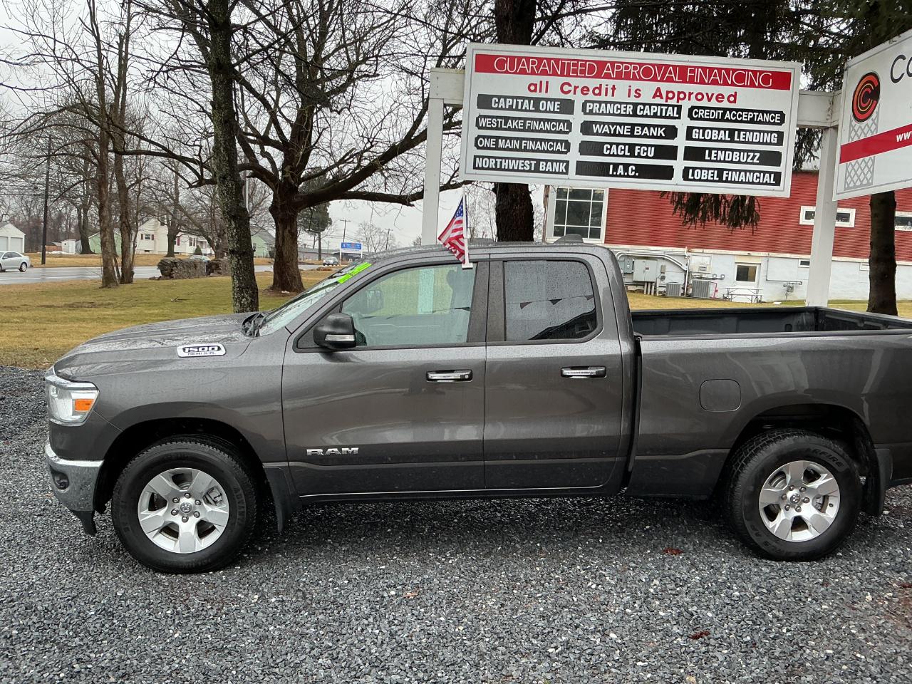 RAM 1500 Big Horn 4x4 Quad Cab 6'4" Box 2020