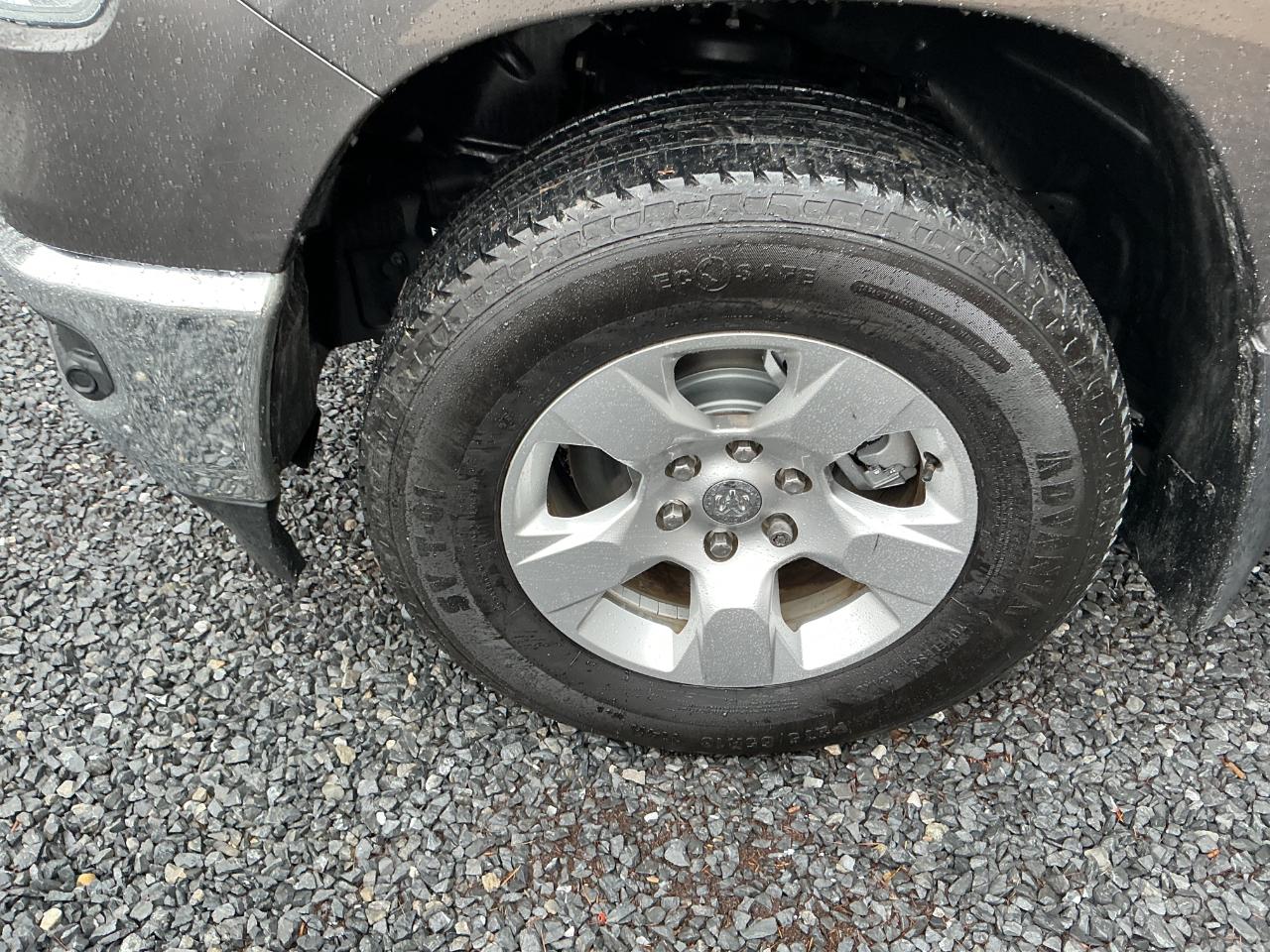 RAM 1500 Big Horn 4x4 Quad Cab 6'4" Box 2020