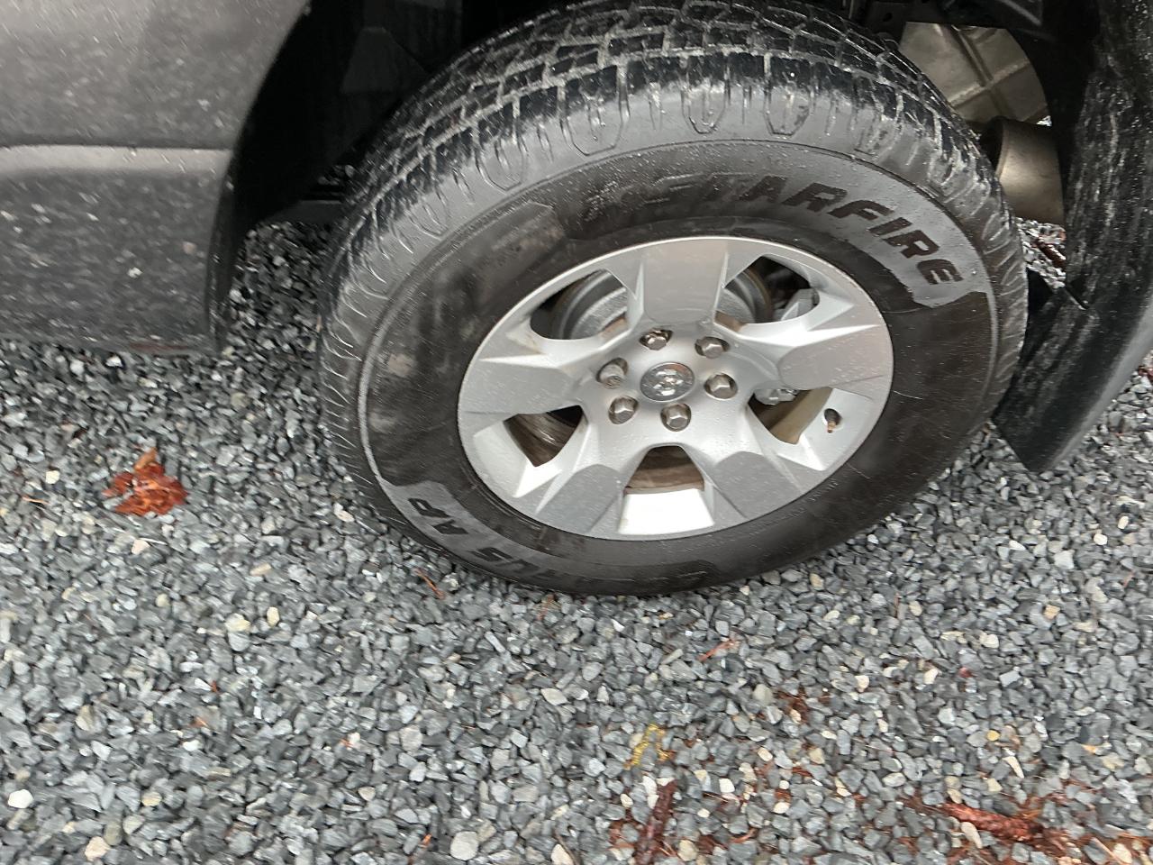 RAM 1500 Big Horn 4x4 Quad Cab 6'4" Box 2020