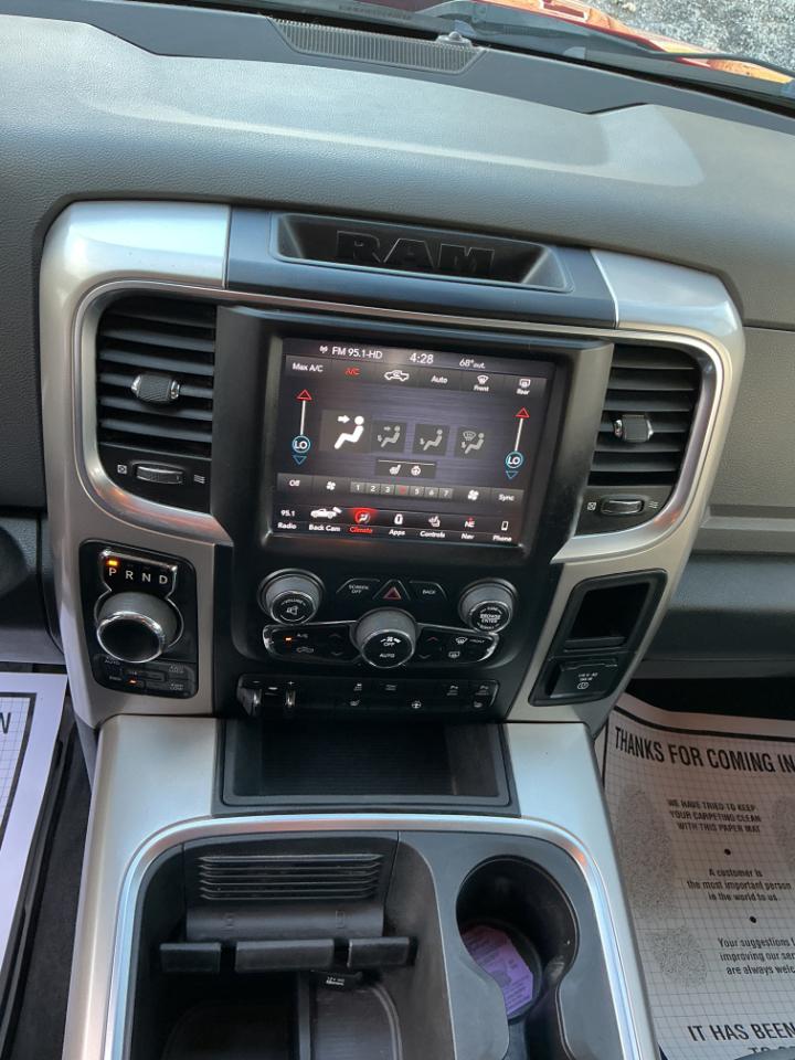 RAM 1500 Big Horn 4x4 Crew Cab 6'4" Box 2018