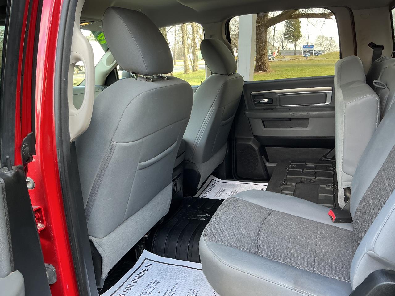 RAM 1500 Big Horn 4x4 Crew Cab 6'4" Box 2018