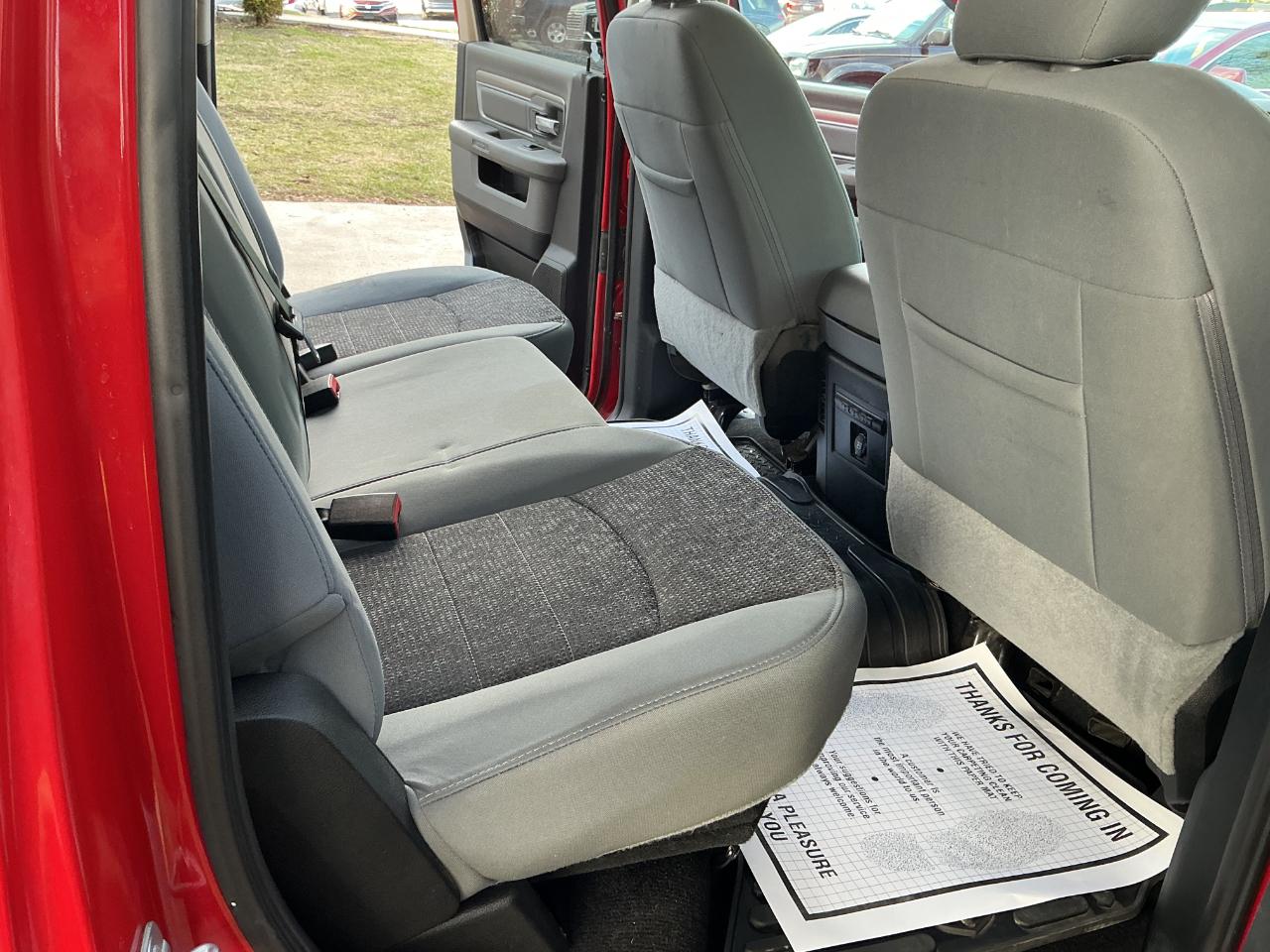 RAM 1500 Big Horn 4x4 Crew Cab 6'4" Box 2018