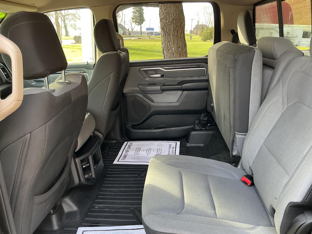 RAM 1500 Big Horn/Lone Star 4x4 Crew Cab 5'7" Box 2019