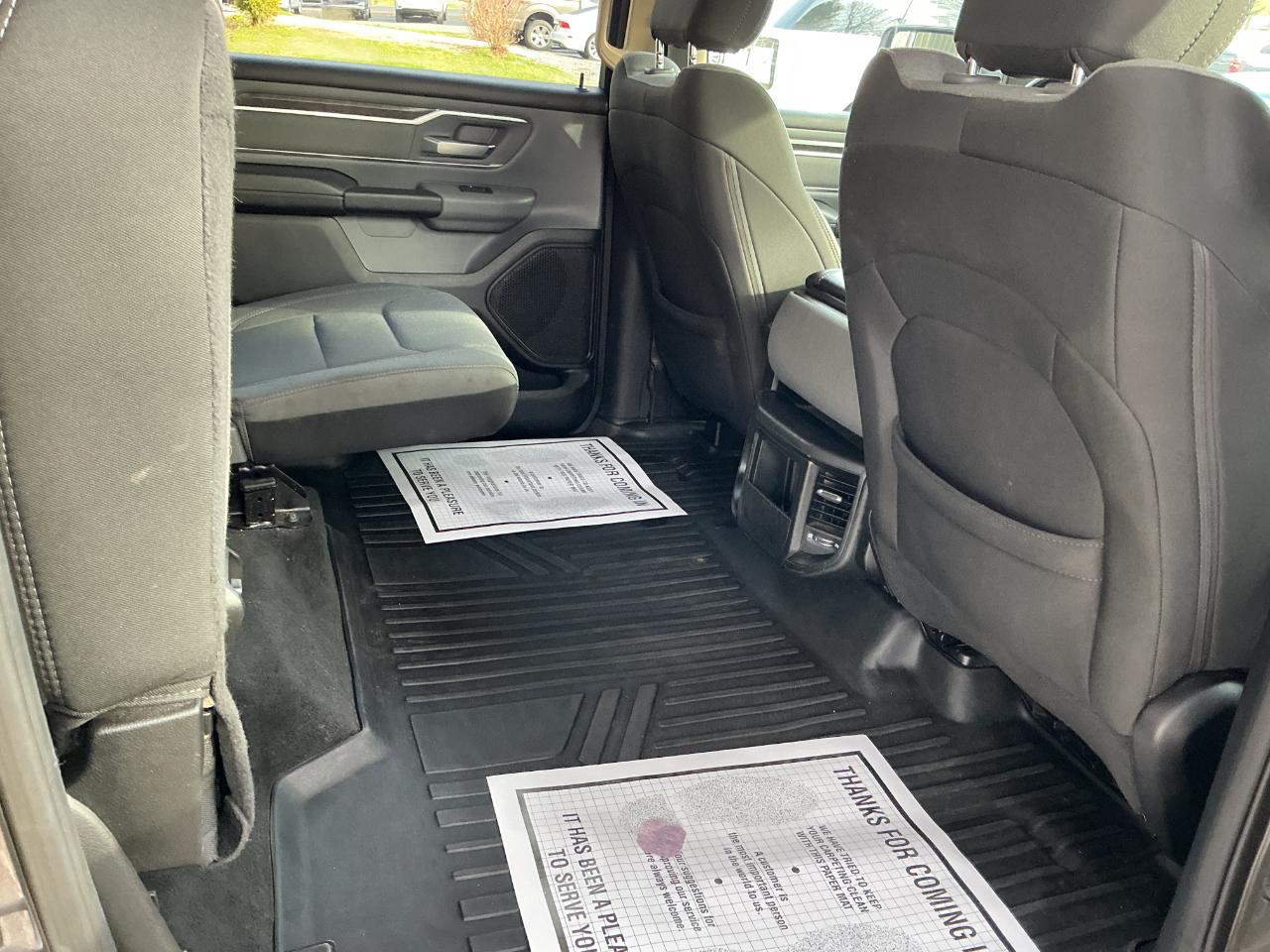 RAM 1500 Big Horn/Lone Star 4x4 Crew Cab 5'7" Box 2019