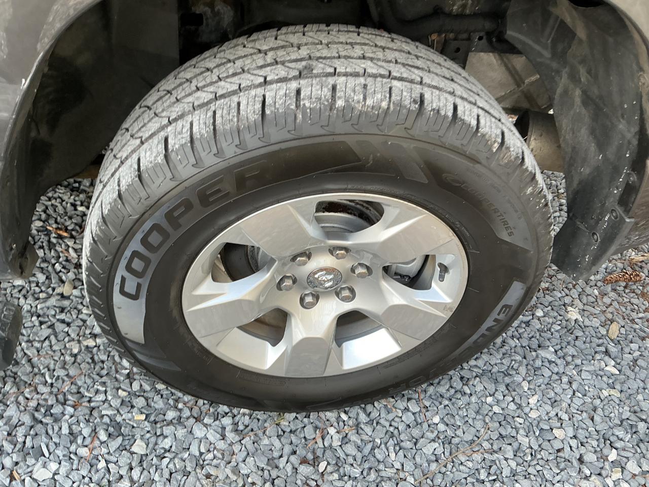 RAM 1500 Big Horn/Lone Star 4x4 Crew Cab 5'7" Box 2019