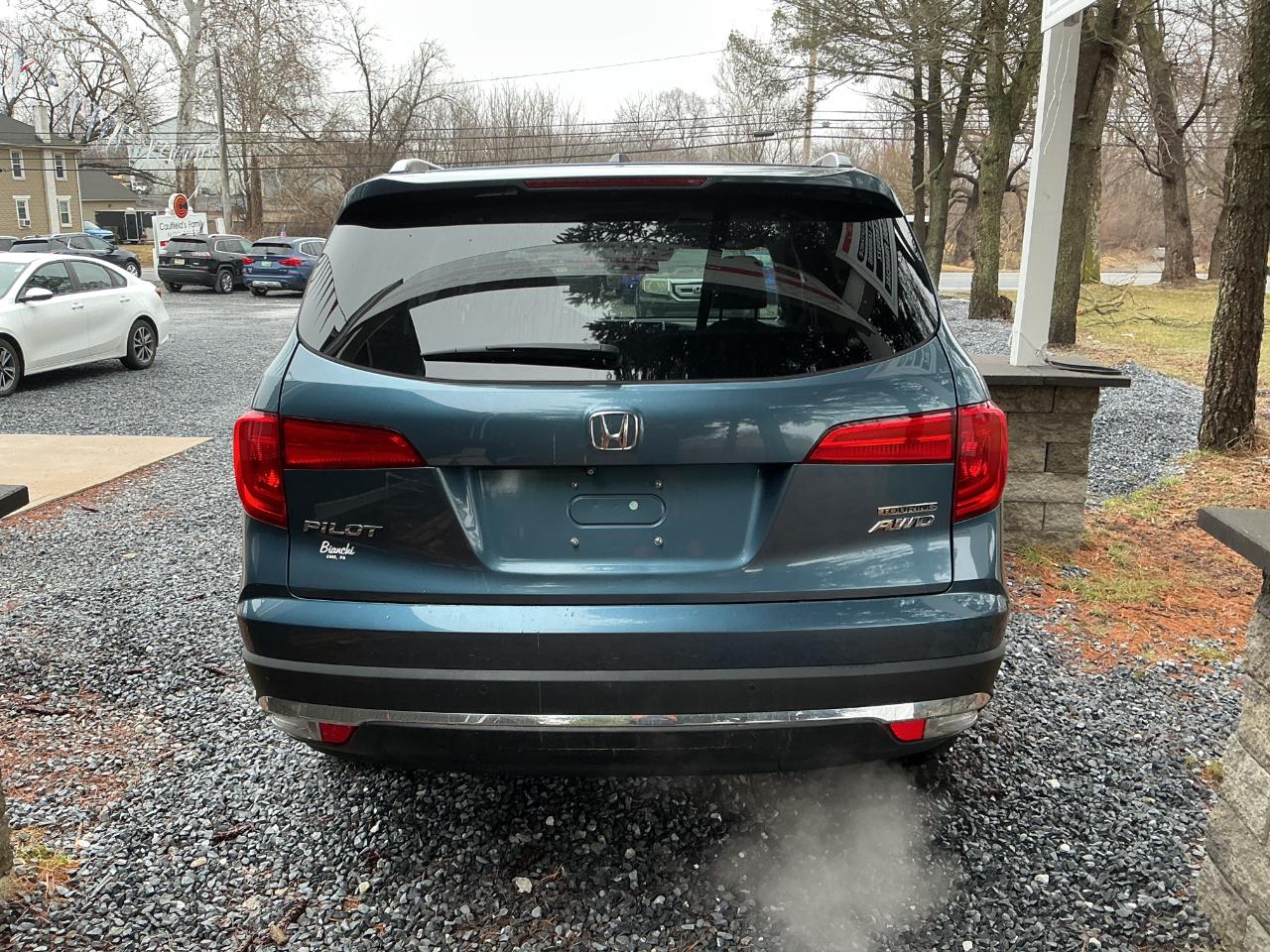 Honda Pilot Touring AWD 2018