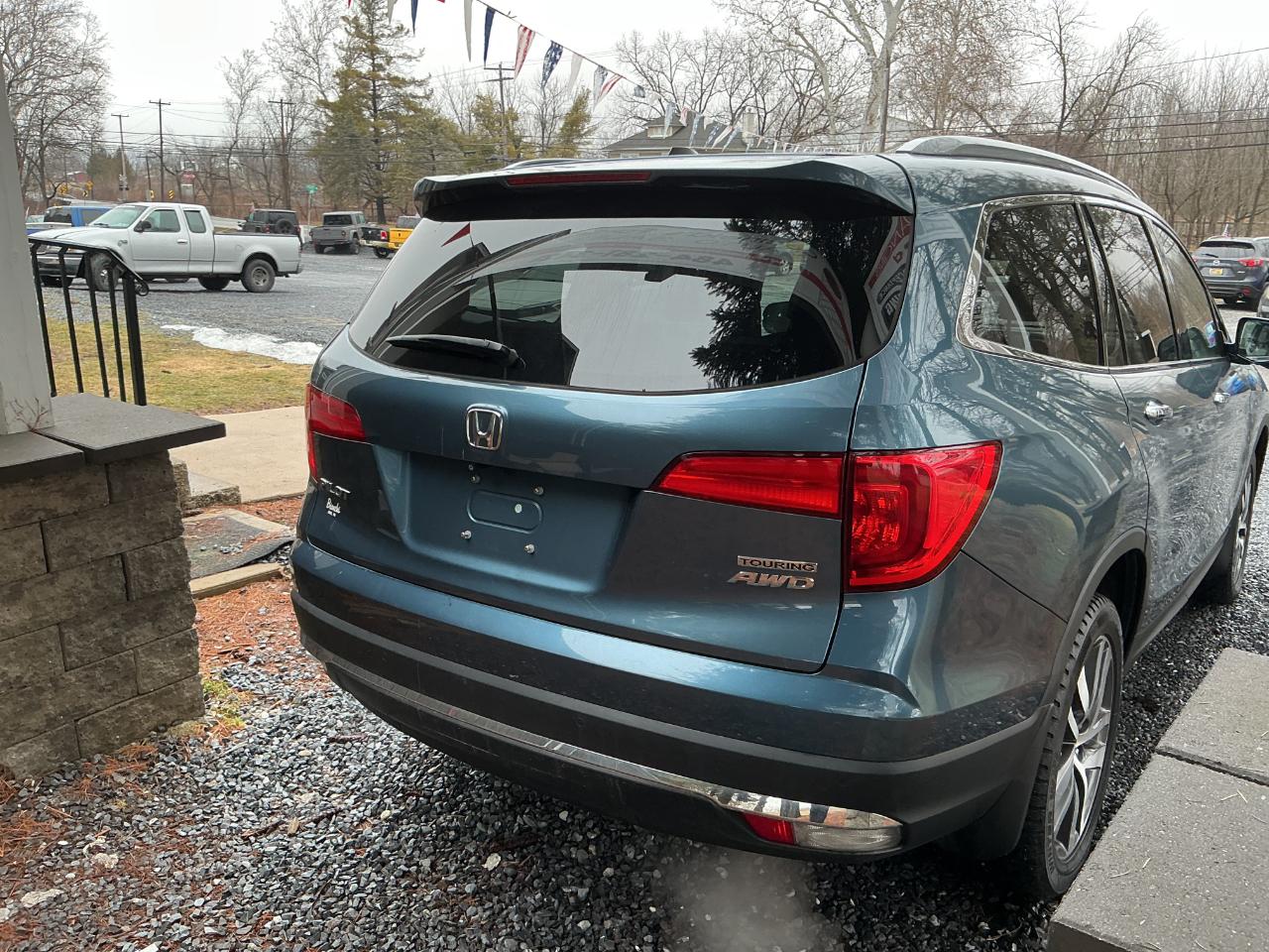 Honda Pilot Touring AWD 2018