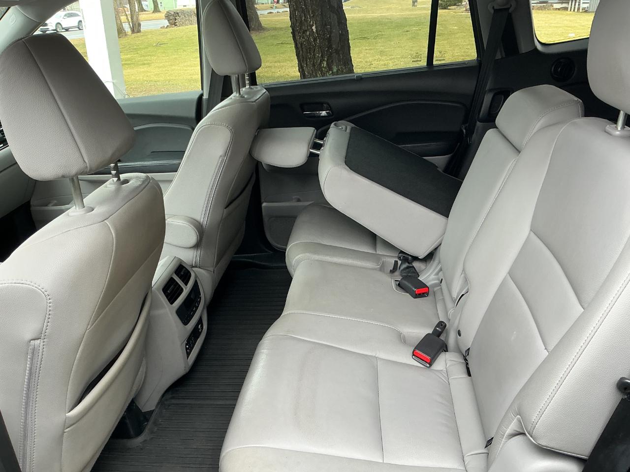 Honda Pilot Touring AWD 2018