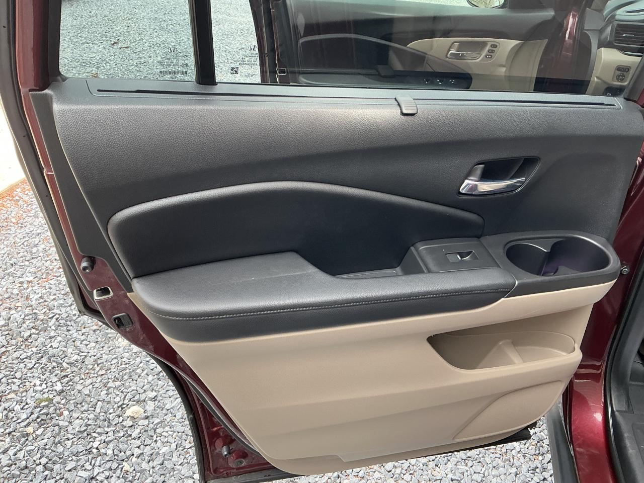 Honda Pilot Touring 8-Passenger AWD 2021